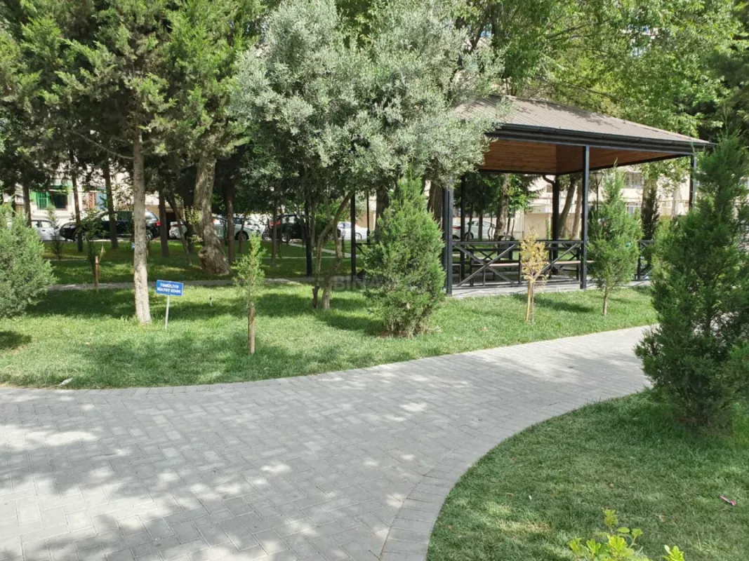 Satılır 1 otaqlı mənzil 43 m²