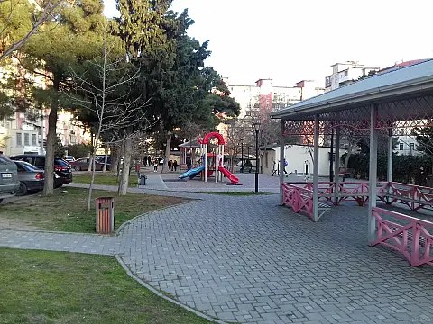 Satılır 1 otaqlı mənzil 43 m²