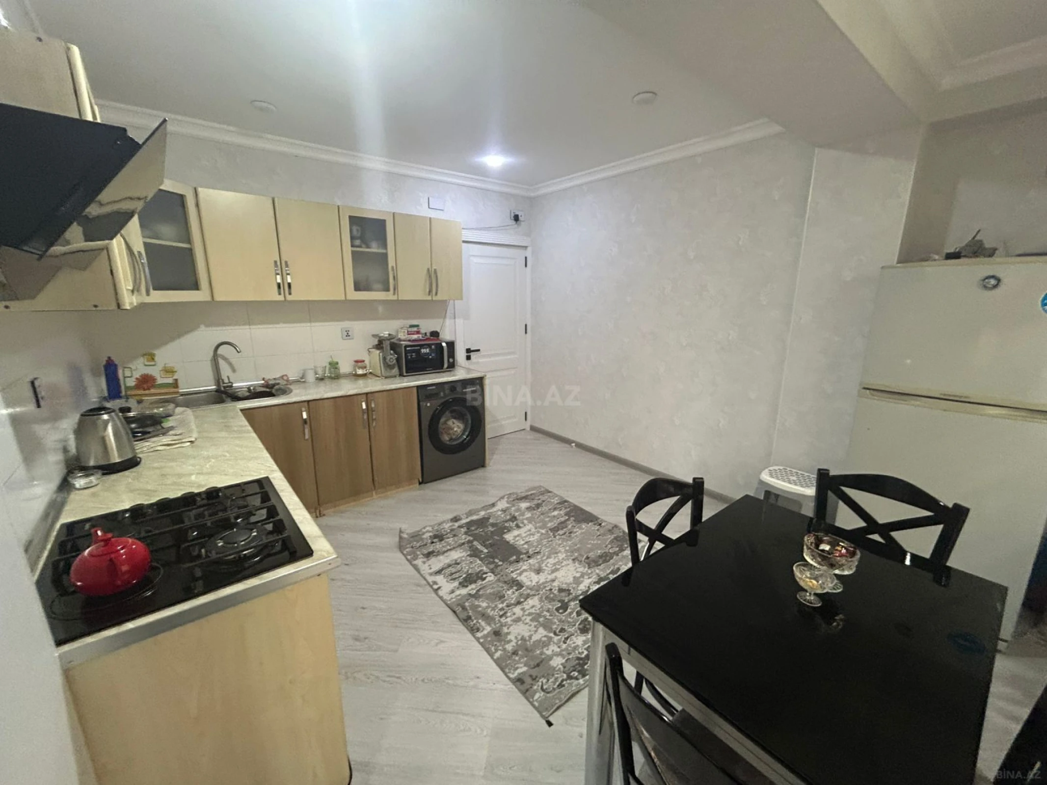 Satılır 3 otaqlı mənzil 112 m²