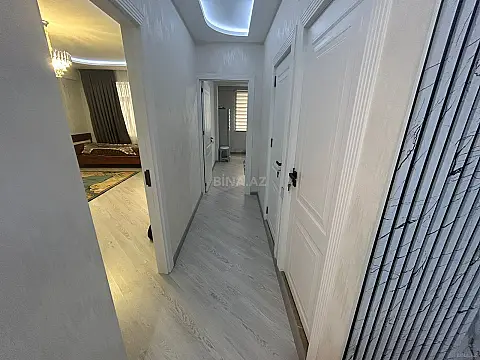 Satılır 3 otaqlı mənzil 112 m²