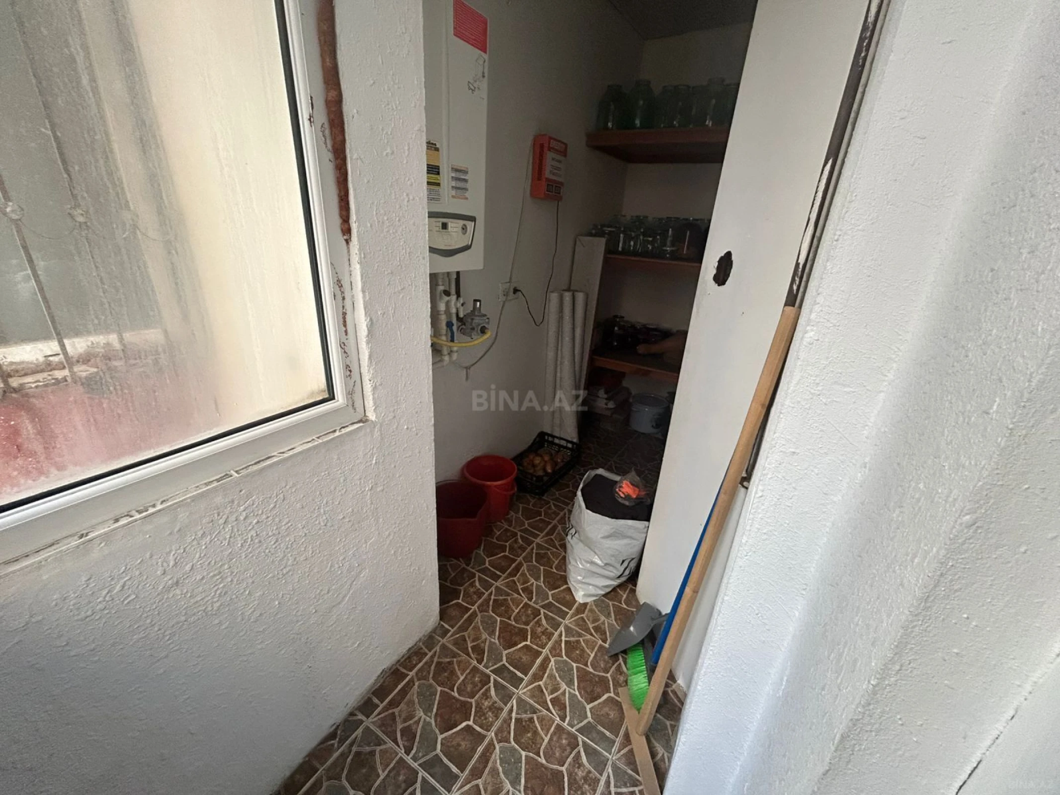 Satılır 3 otaqlı mənzil 112 m²