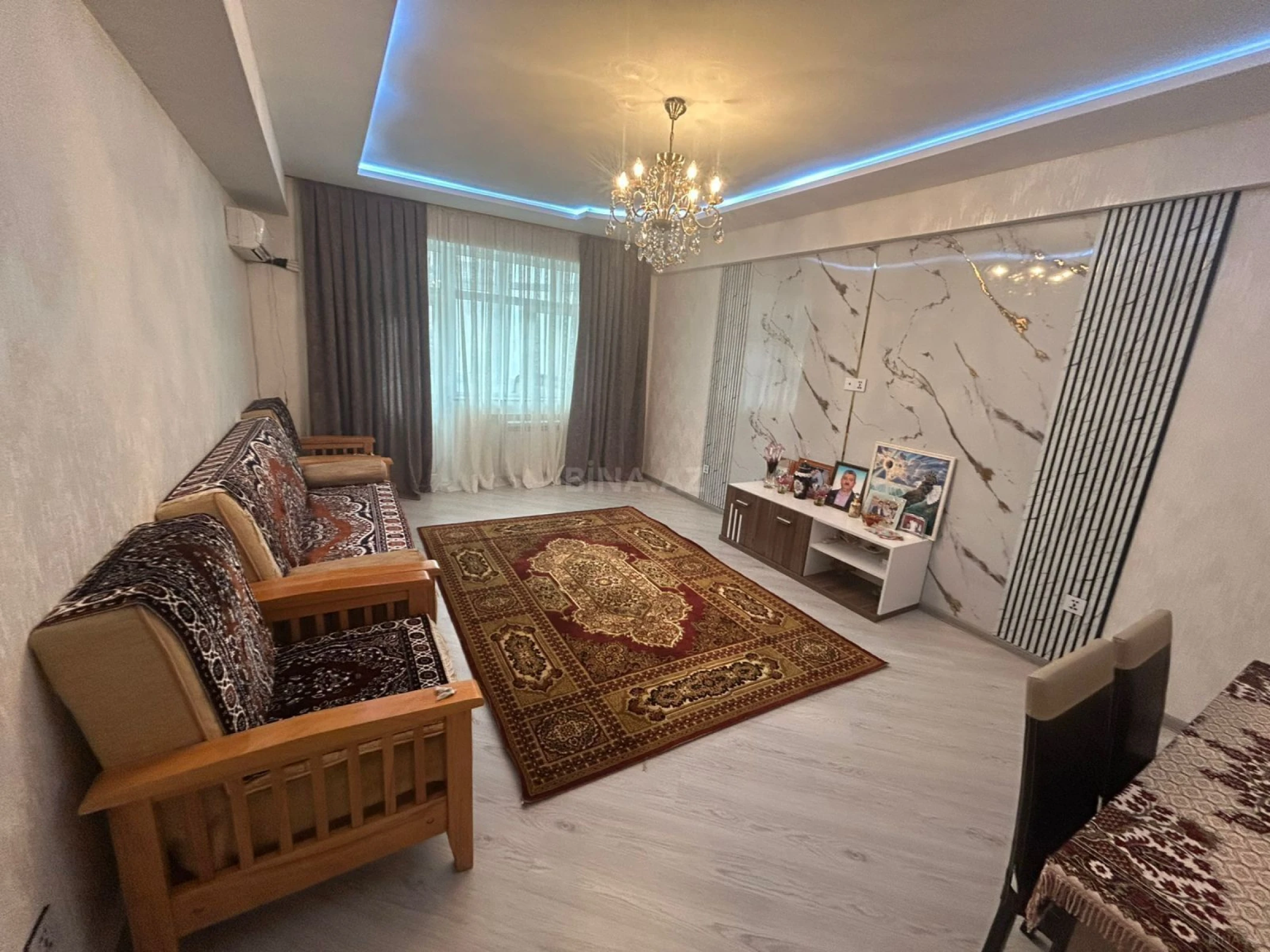Satılır 3 otaqlı mənzil 112 m²