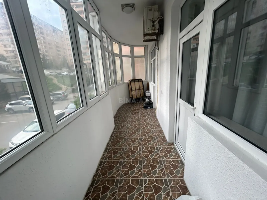 Satılır 3 otaqlı mənzil 112 m²
