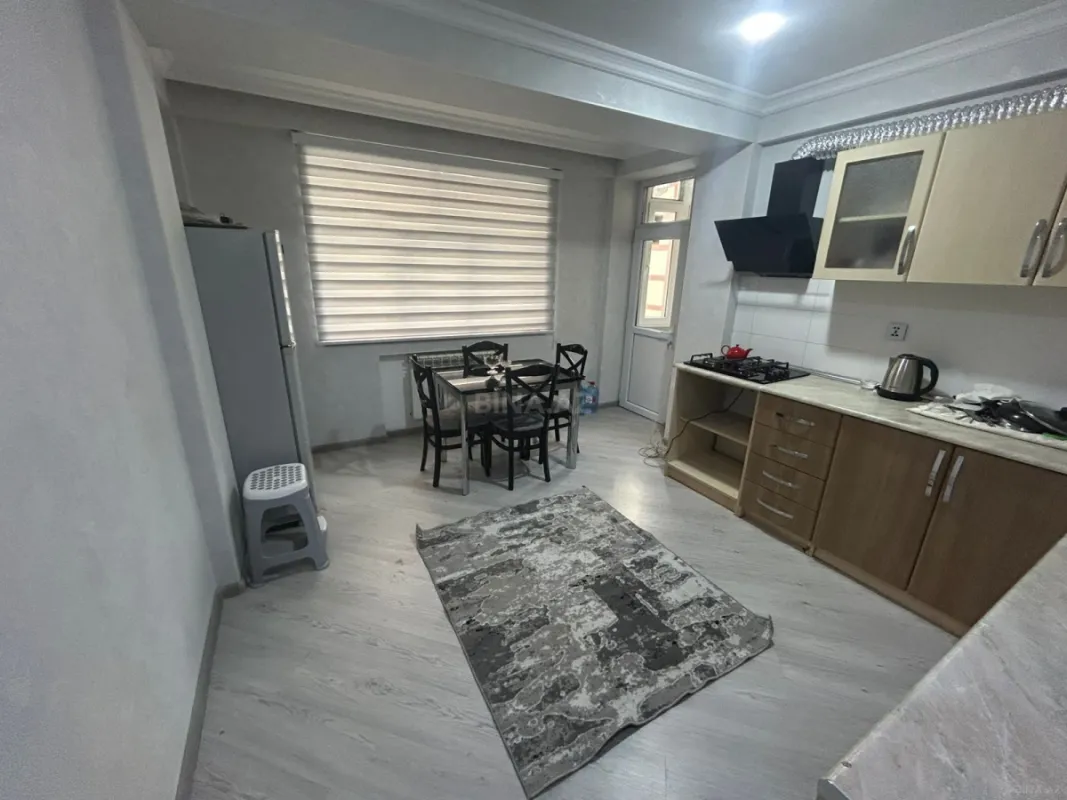 Satılır 3 otaqlı mənzil 112 m²