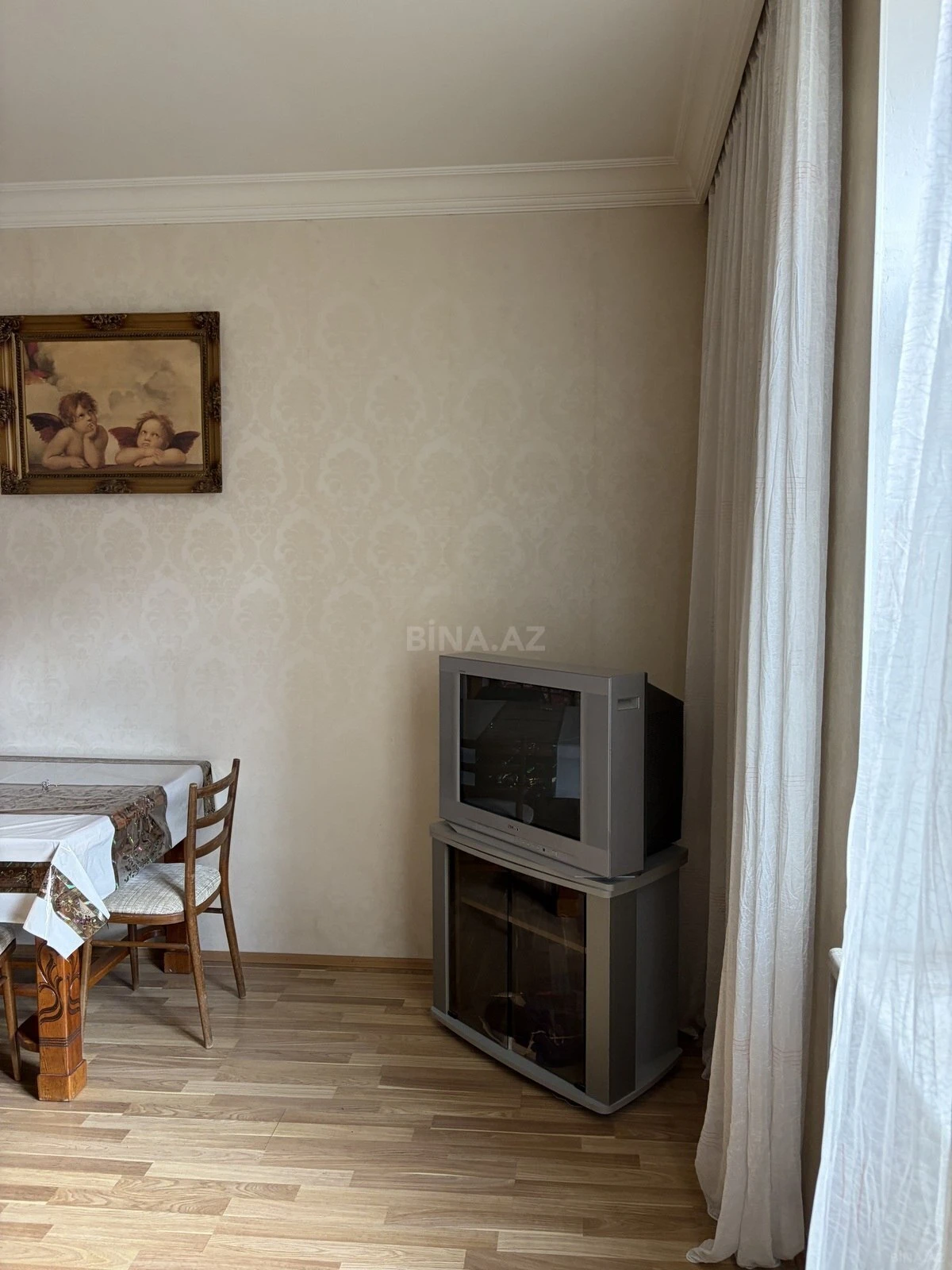 Kirayə verilir 2 otaqlı mənzil 50 m²