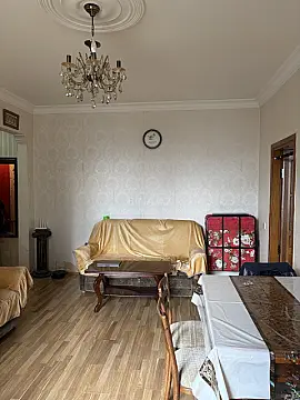 Kirayə verilir 2 otaqlı mənzil 50 m²