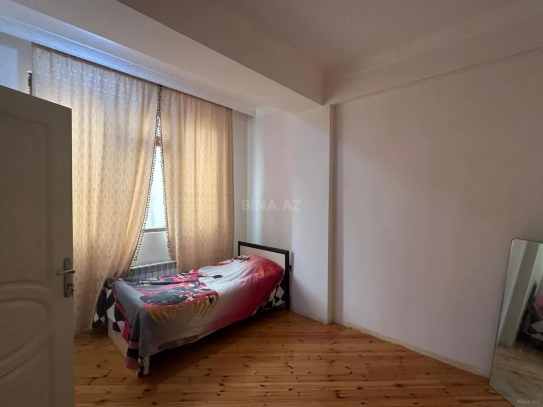 Satılır 3 otaqlı mənzil 58 m²