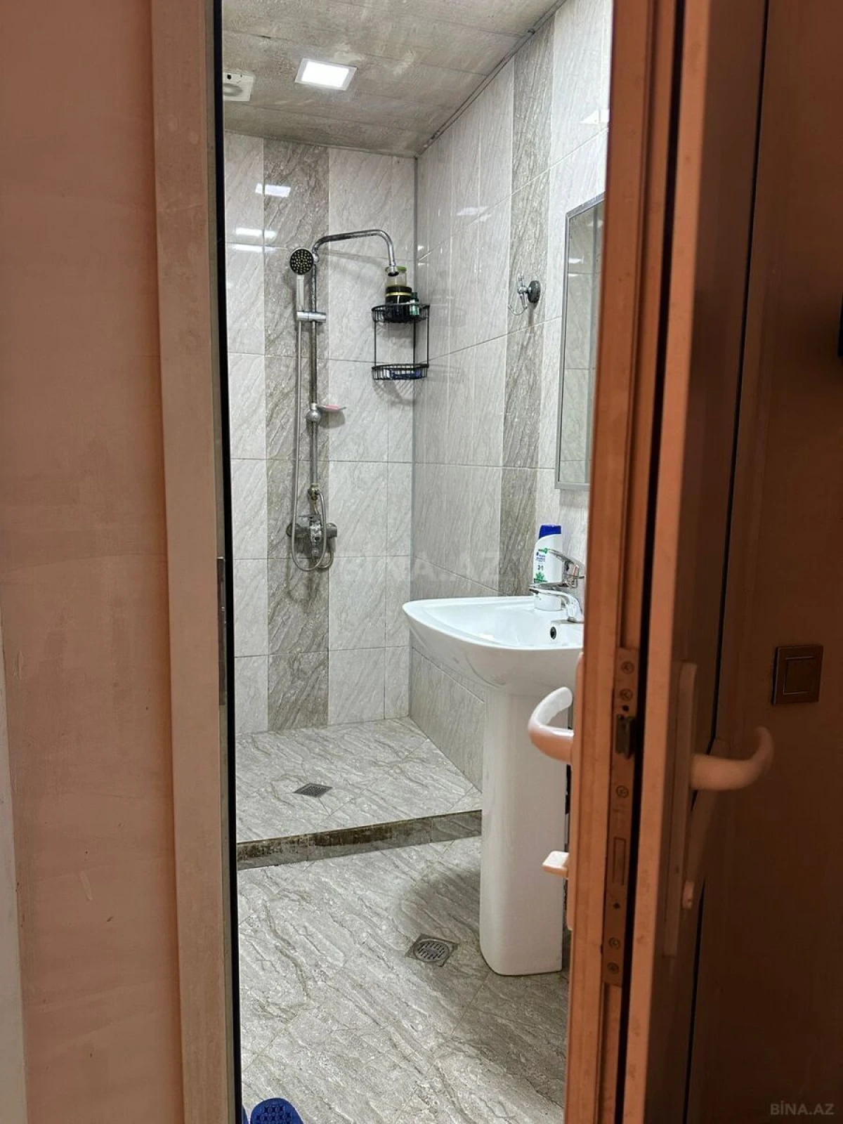 Satılır 3 otaqlı mənzil 58 m²