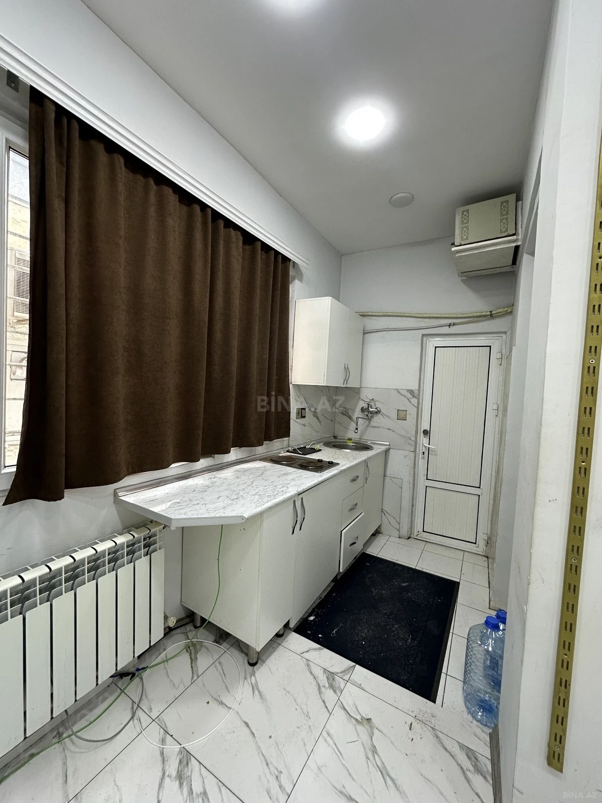 Kirayə verilir obyekt 135 m²