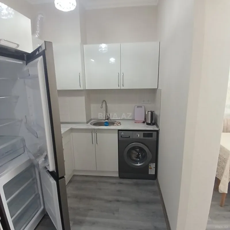 Kirayə verilir 2 otaqlı mənzil 65 m²