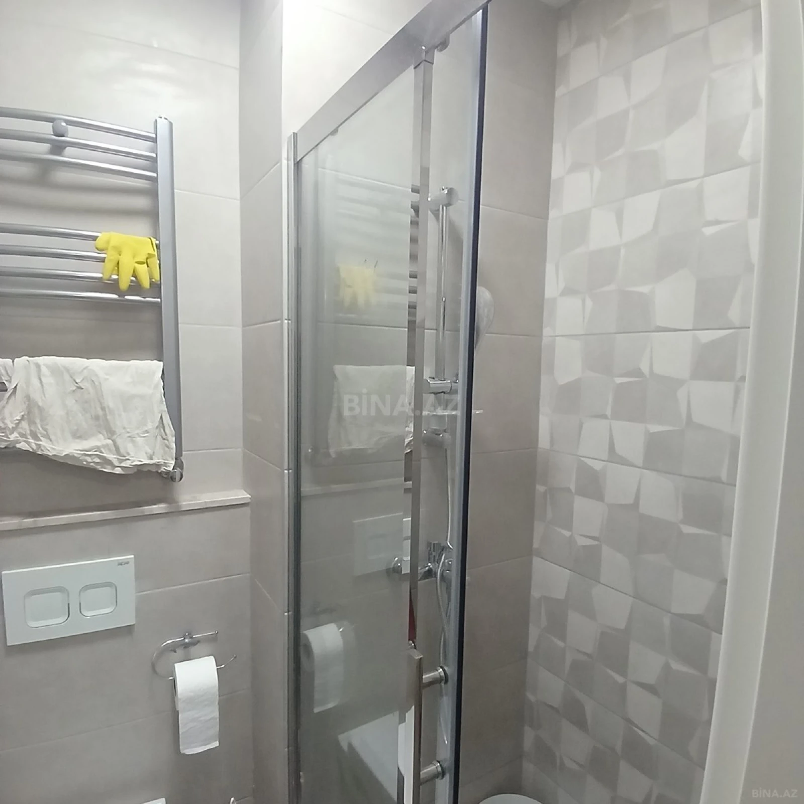 Kirayə verilir 2 otaqlı mənzil 65 m²