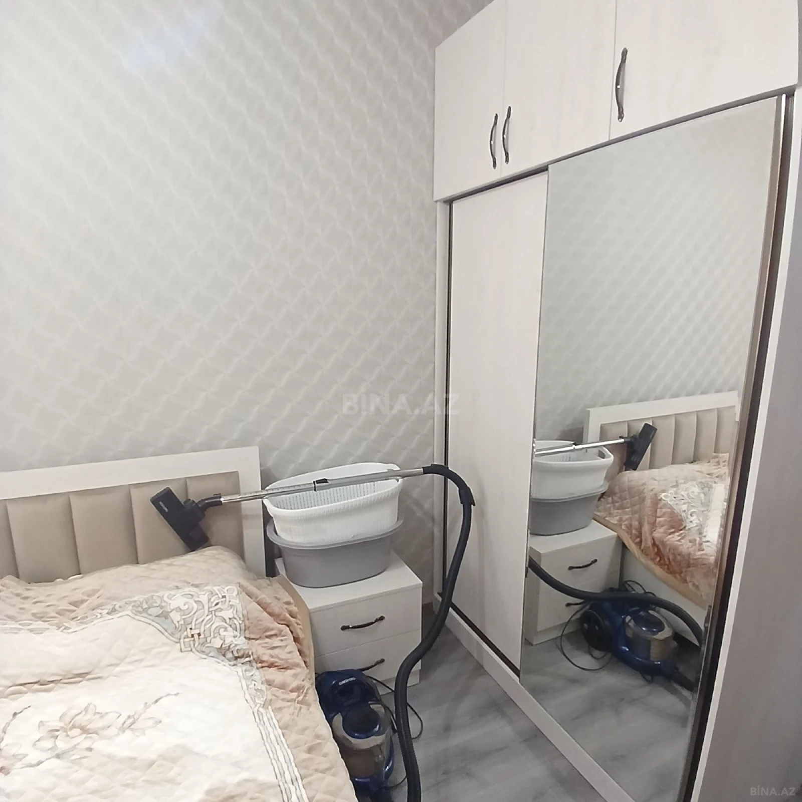 Kirayə verilir 2 otaqlı mənzil 65 m²