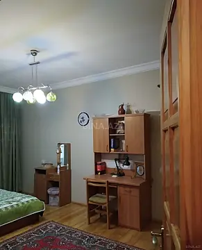 Satılır 4 otaqlı mənzil 123 m²