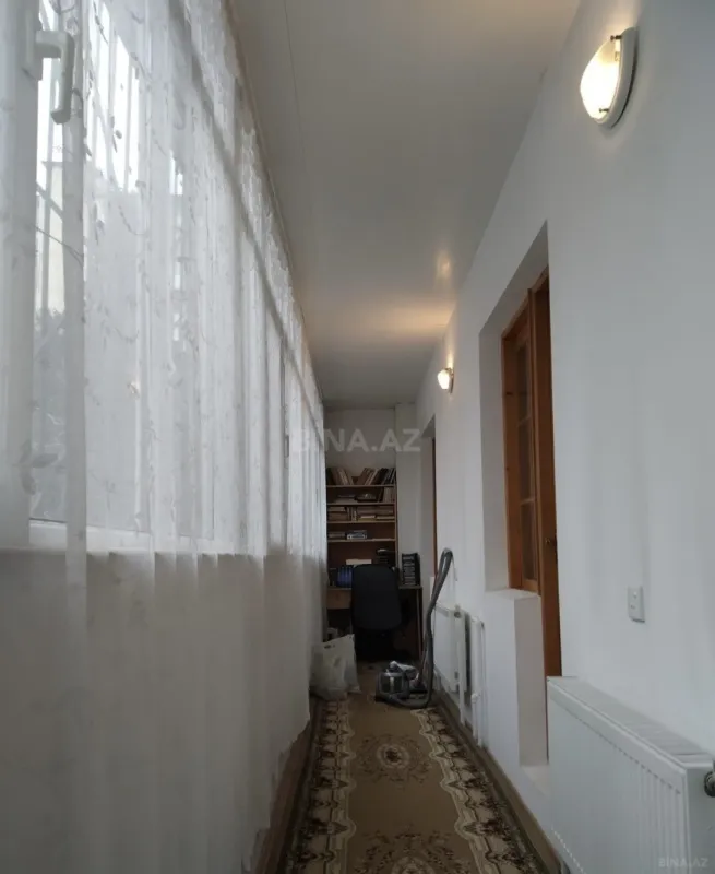Satılır 4 otaqlı mənzil 123 m²