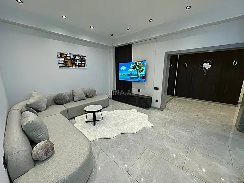 Kirayə verilir 3 otaqlı mənzil 100 m²