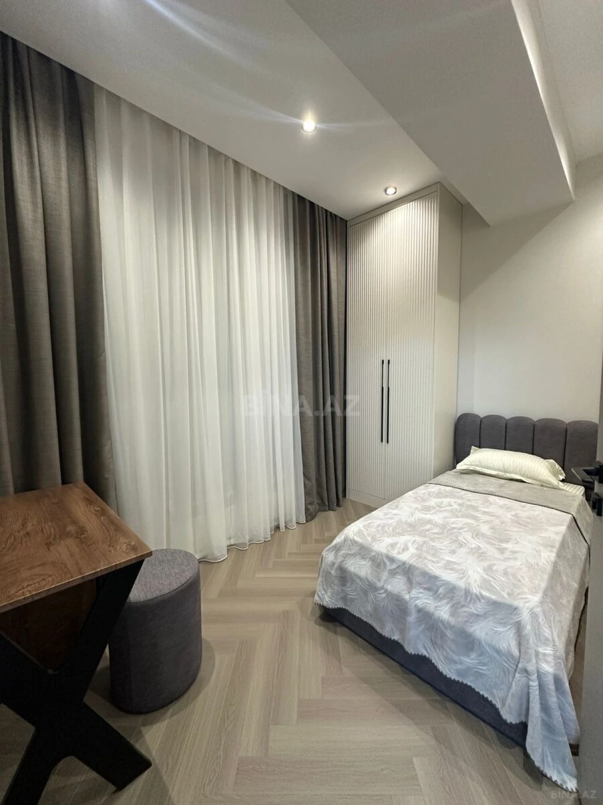 Kirayə verilir 3 otaqlı mənzil 100 m²
