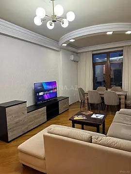 Kirayə verilir 3 otaqlı mənzil 110 m²