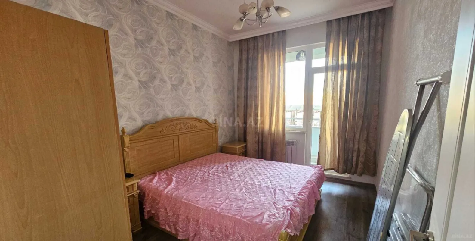 Kirayə verilir 2 otaqlı mənzil 65 m²