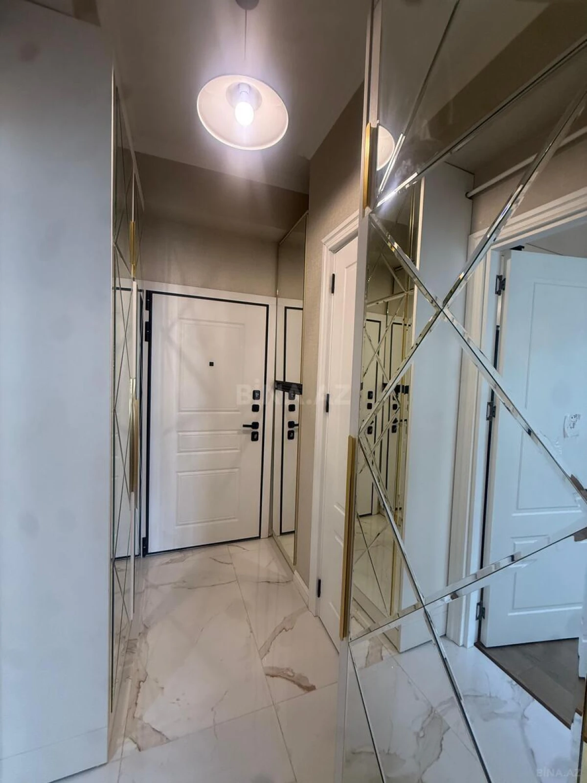 Satılır 2 otaqlı mənzil 48.4 m²