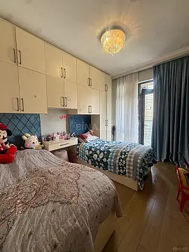 Satılır 2 otaqlı mənzil 48.4 m²
