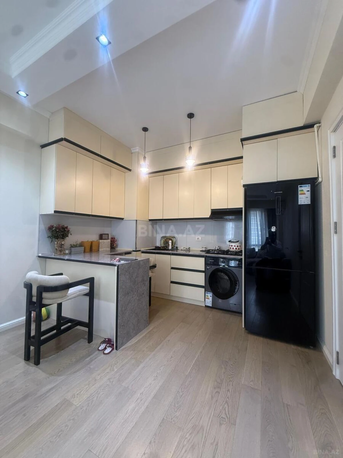 Satılır 2 otaqlı mənzil 48.4 m²