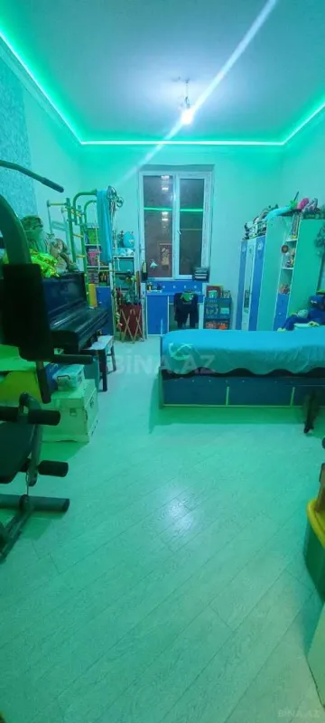 Satılır 3 otaqlı mənzil 90 m²