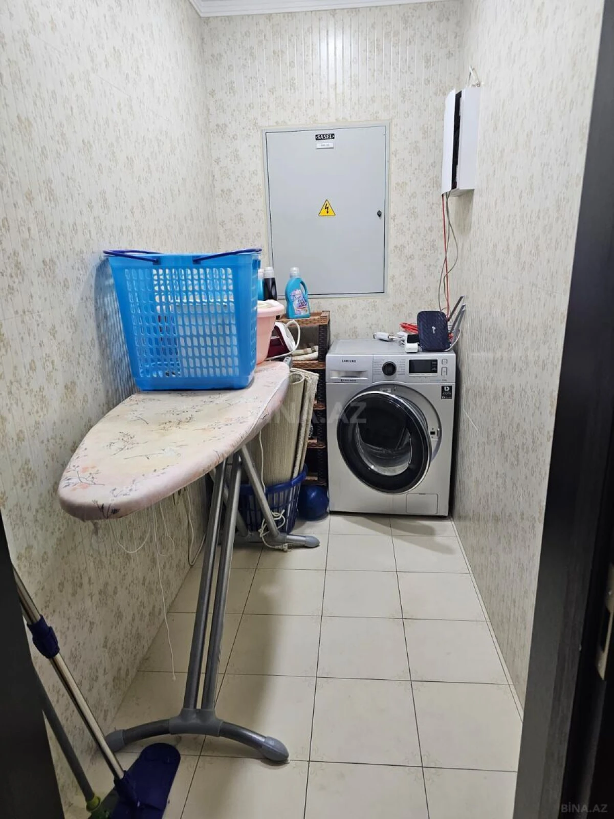 Kirayə verilir 4 otaqlı mənzil 200 m²