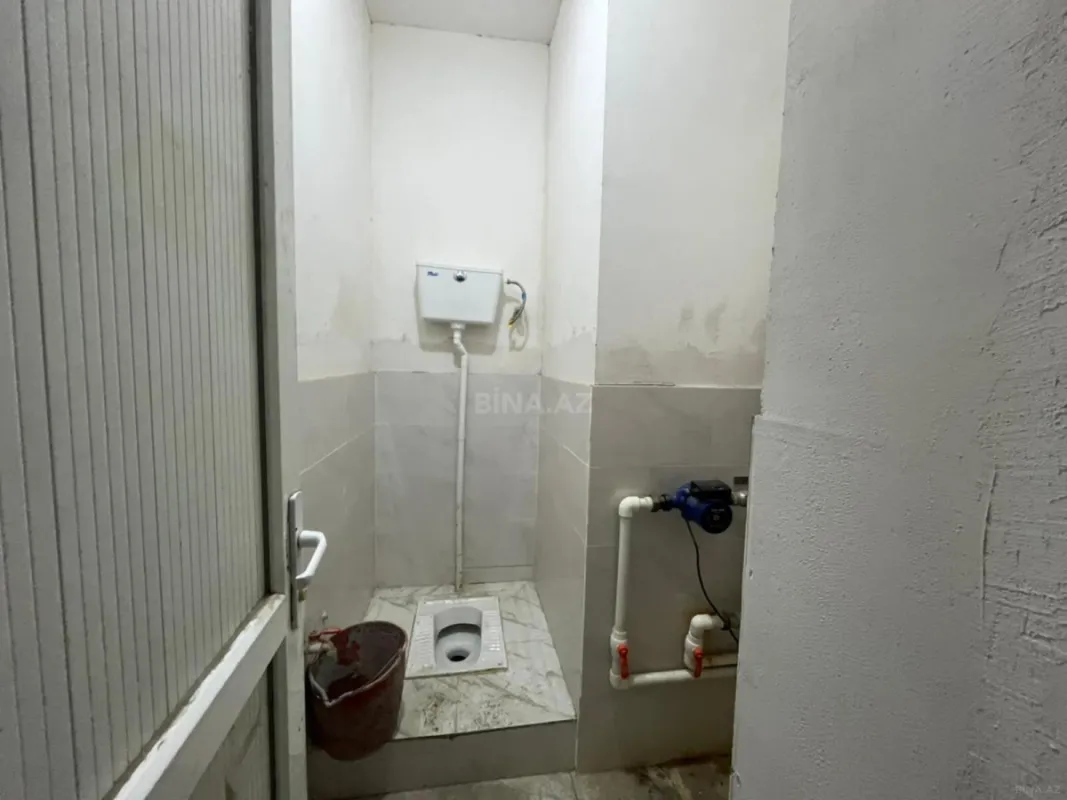 Satılır 5 otaqlı həyət evi 240 m²
