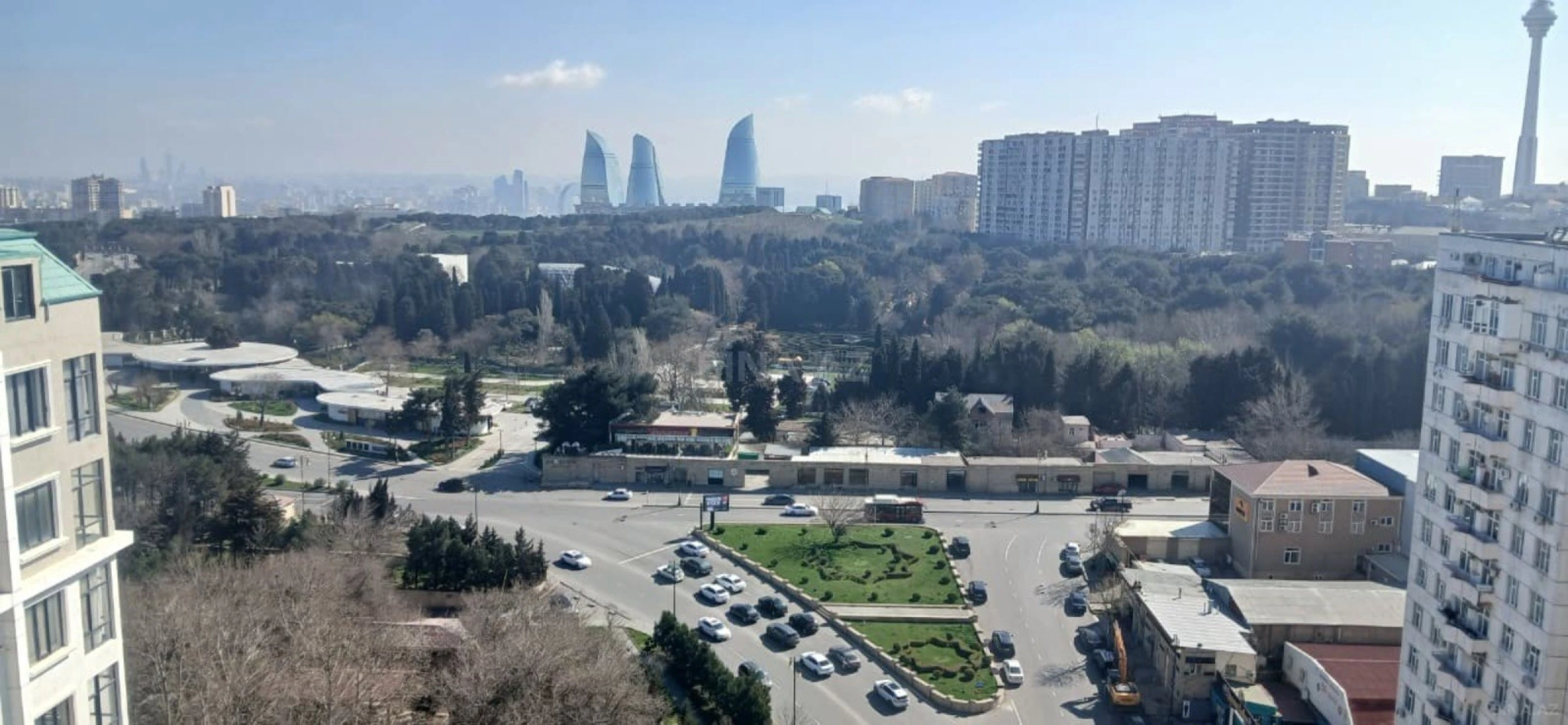 Satılır 2 otaqlı mənzil 75 m²