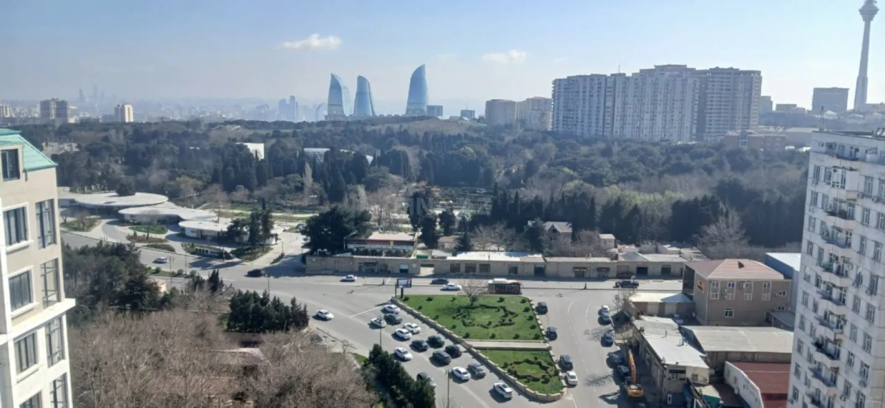 Satılır 2 otaqlı mənzil 75 m²