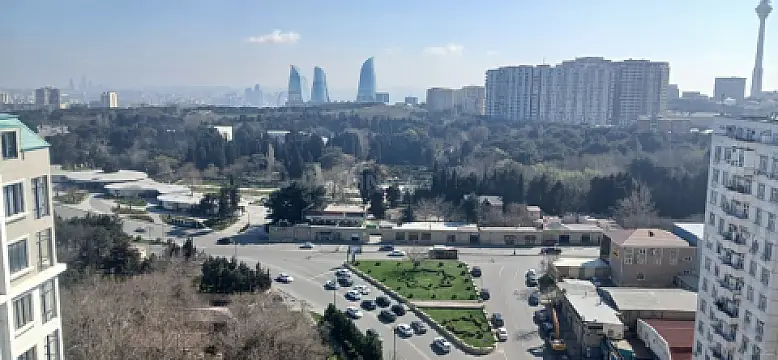 Satılır 2 otaqlı mənzil 75 m²