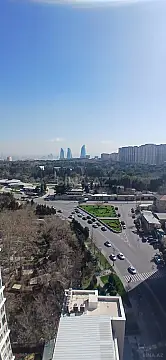 Satılır 2 otaqlı mənzil 75 m²