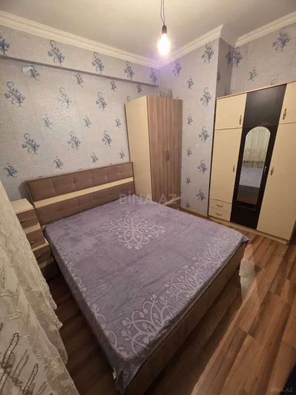 Kirayə verilir 2 otaqlı mənzil 80 m²