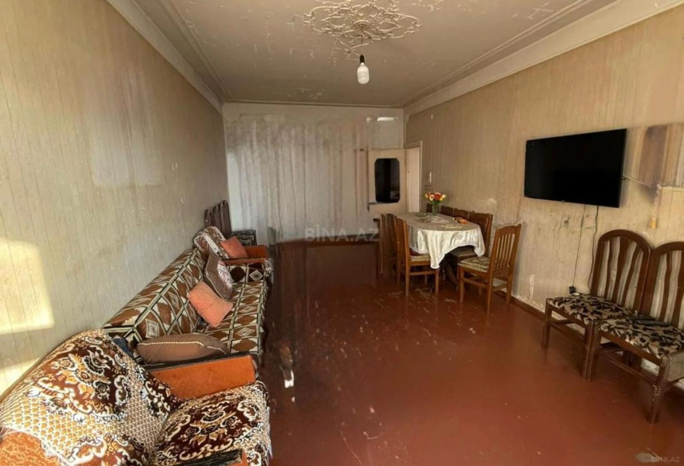 Satılır 4 otaqlı mənzil 115 m²