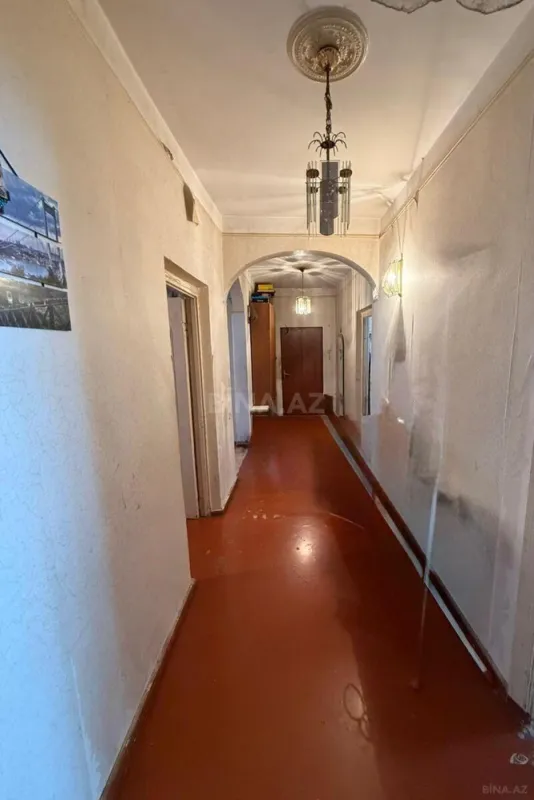 Satılır 4 otaqlı mənzil 115 m²