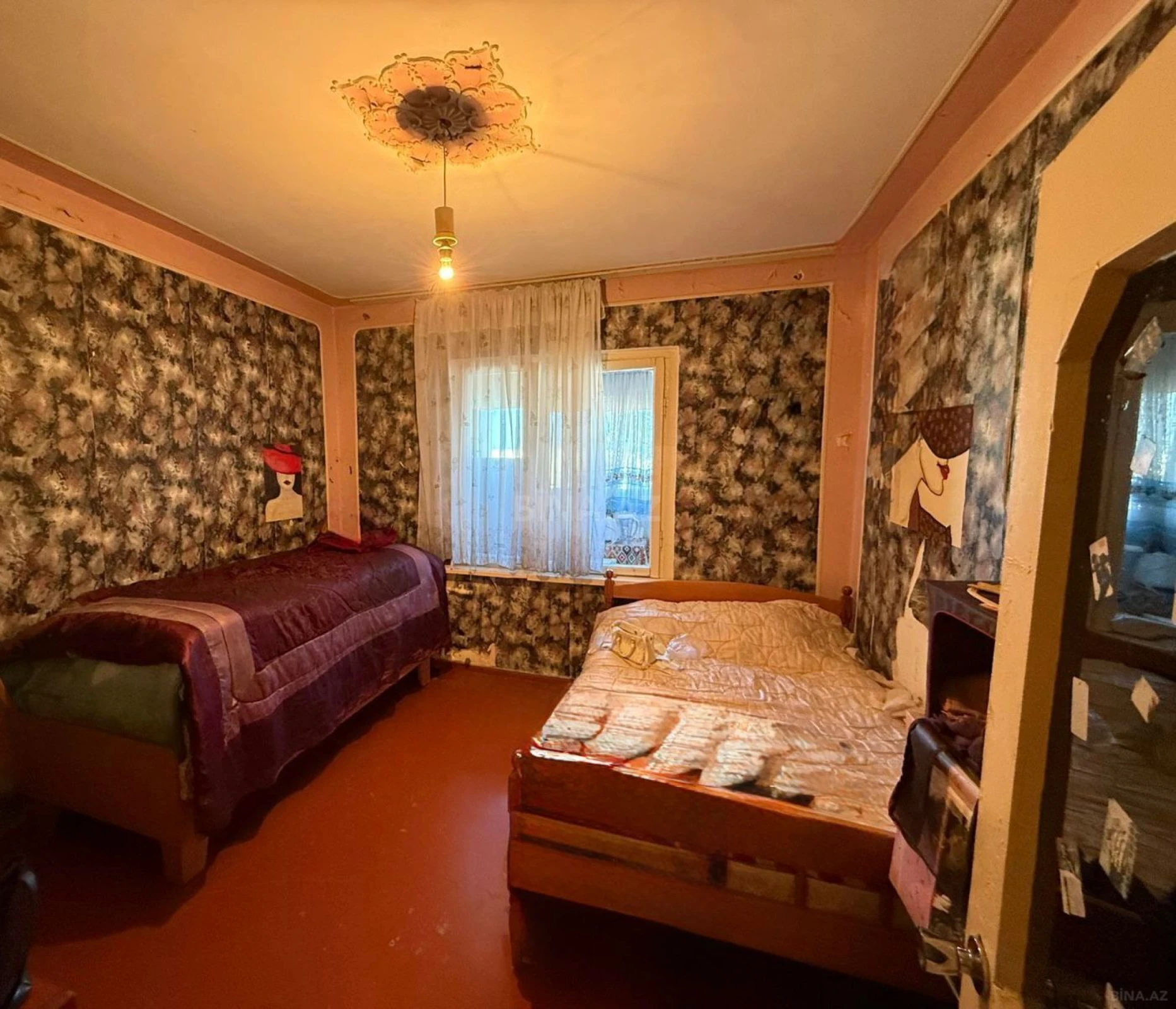 Satılır 4 otaqlı mənzil 115 m²