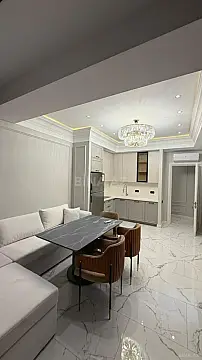 Kirayə verilir 3 otaqlı mənzil 118 m²