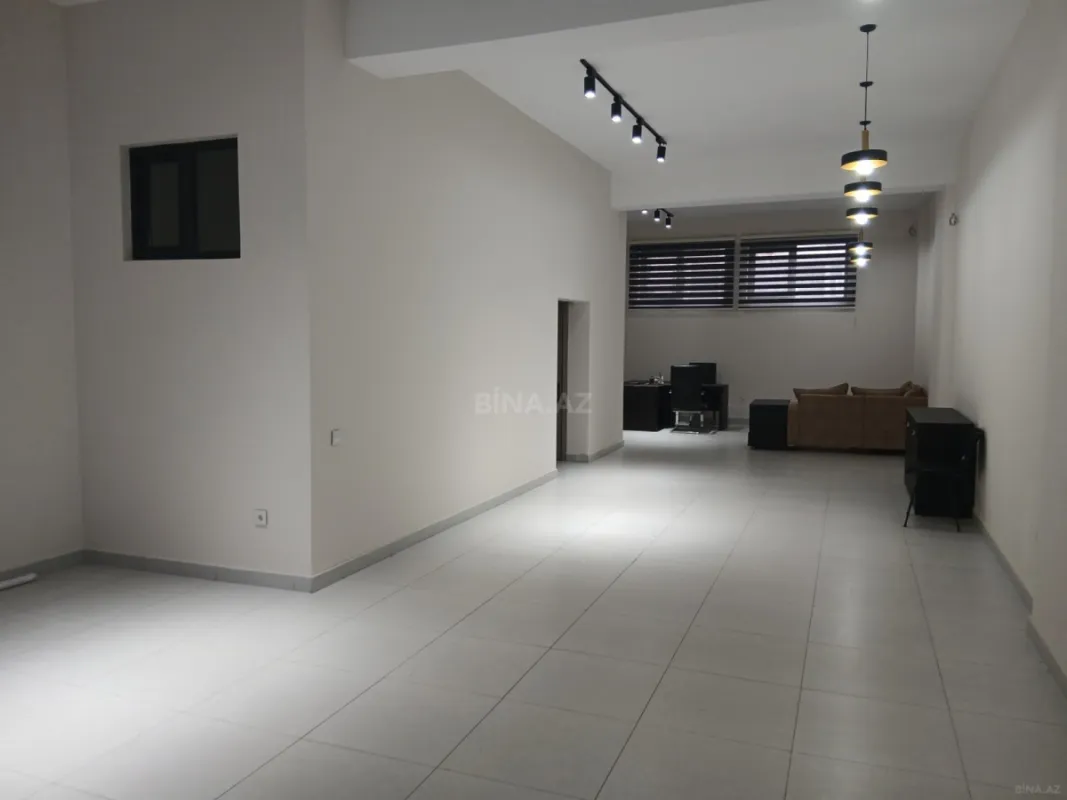 Satılır obyekt 103 m²