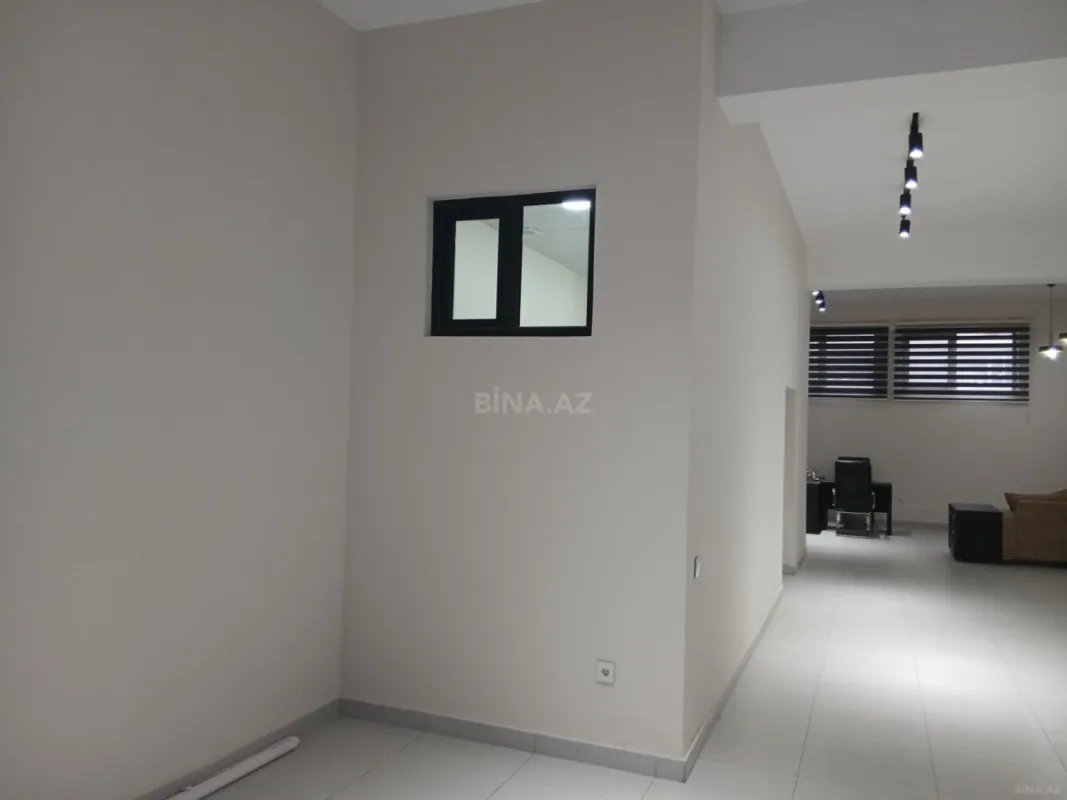 Satılır obyekt 103 m²