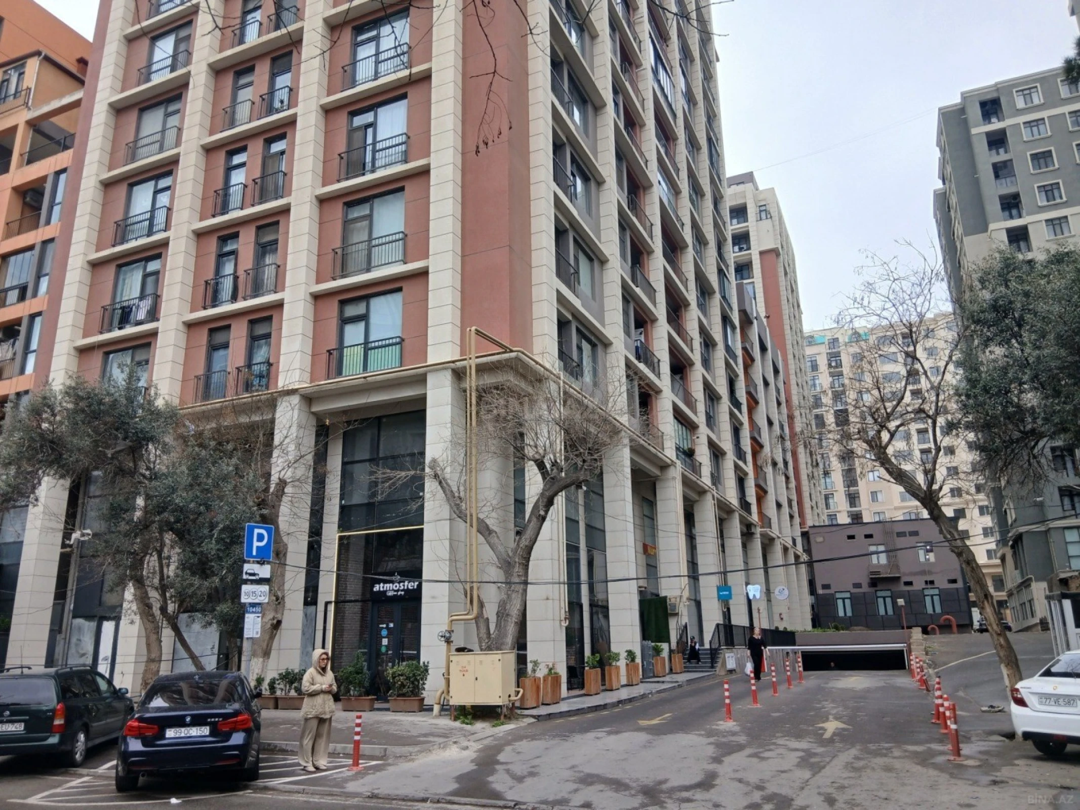 Satılır obyekt 103 m²