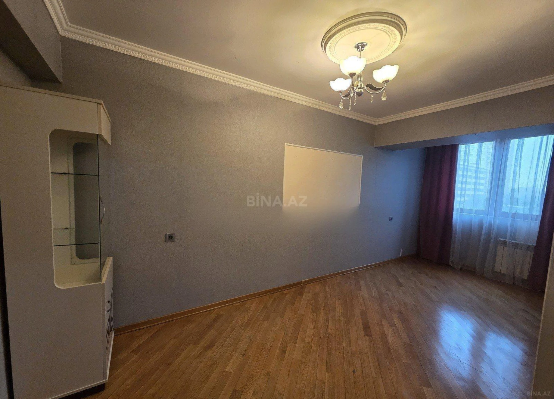 Kirayə verilir 3 otaqlı mənzil 100 m²
