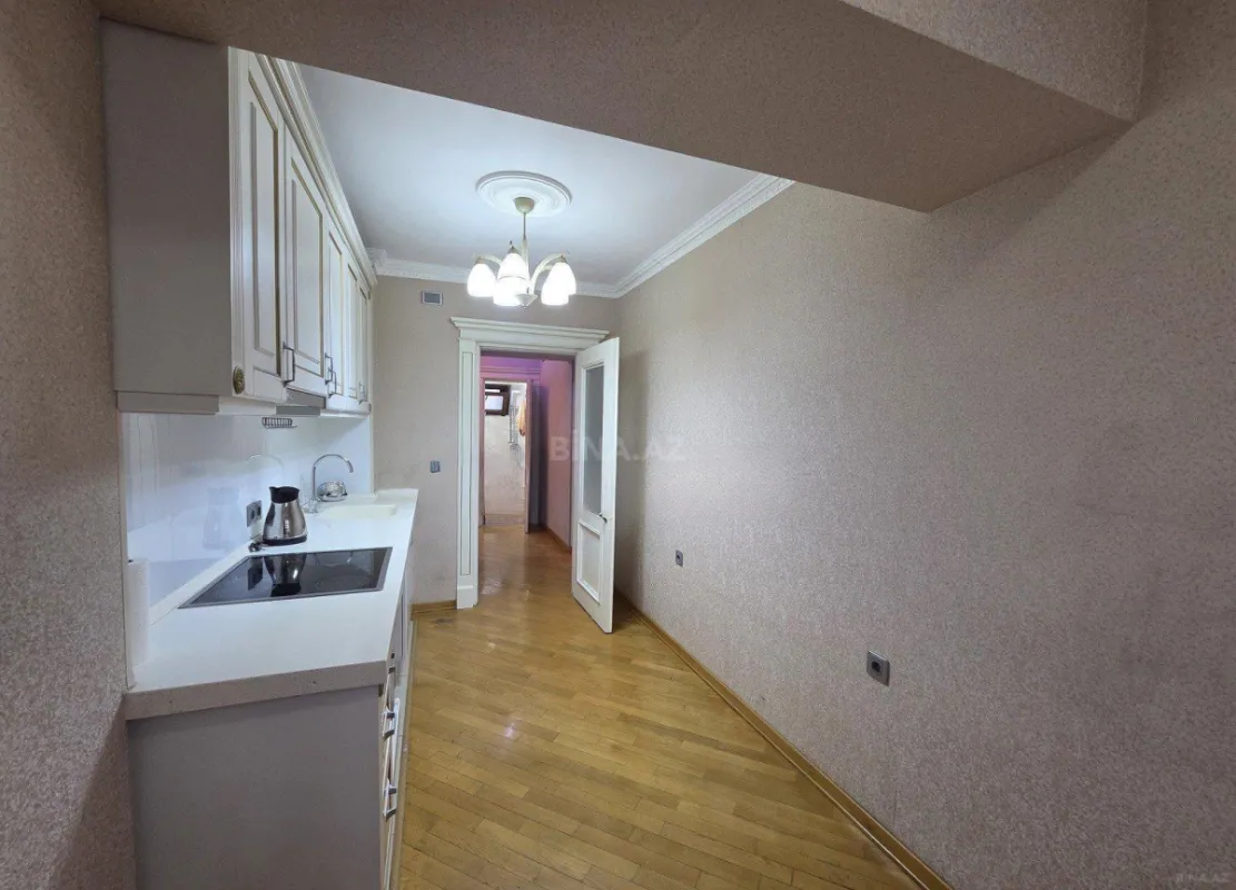 Kirayə verilir 3 otaqlı mənzil 100 m²