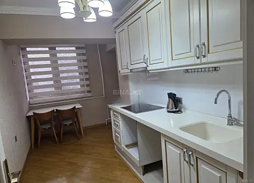 Kirayə verilir 3 otaqlı mənzil 100 m²