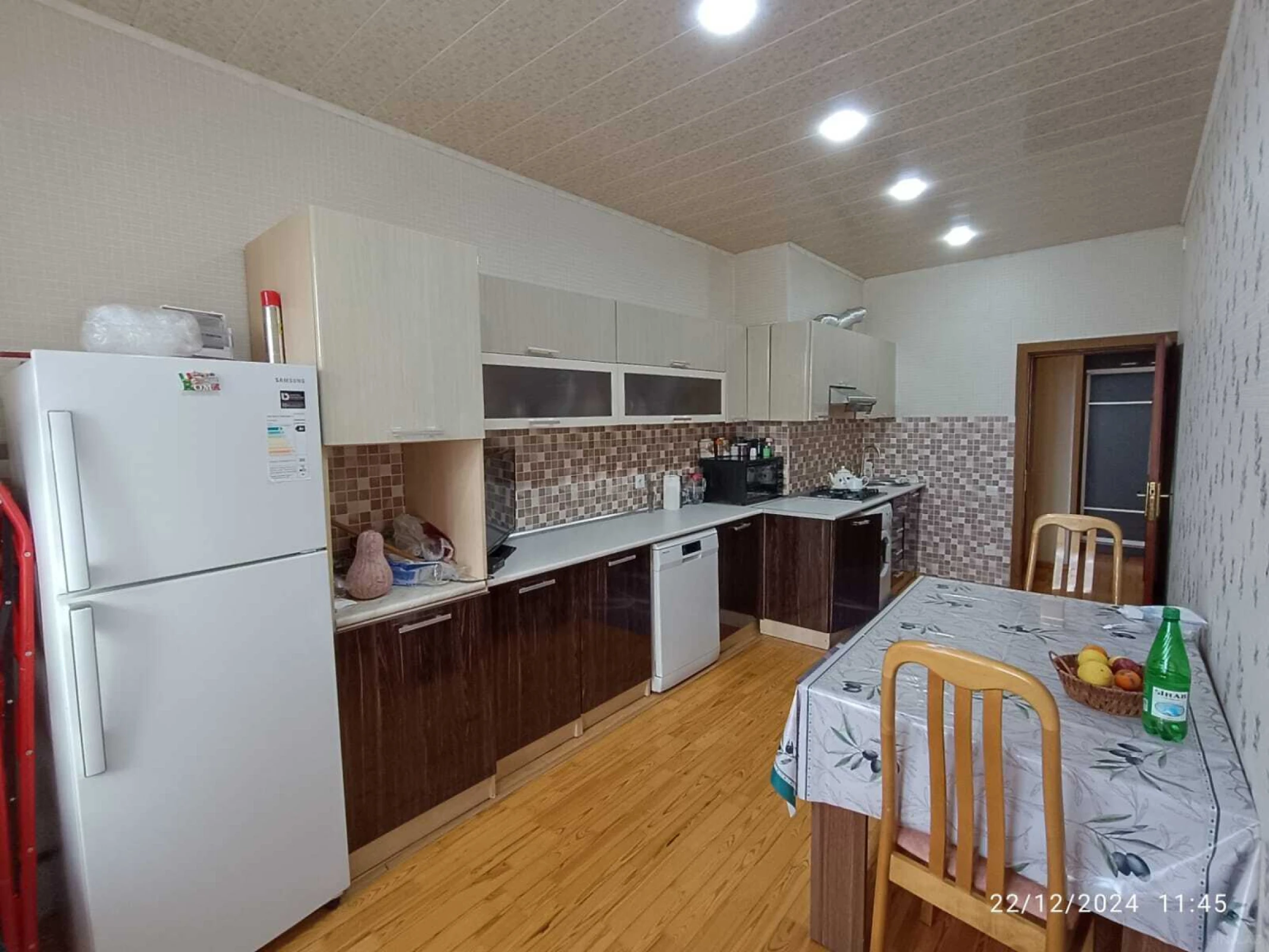Satılır 2 otaqlı mənzil 100 m²
