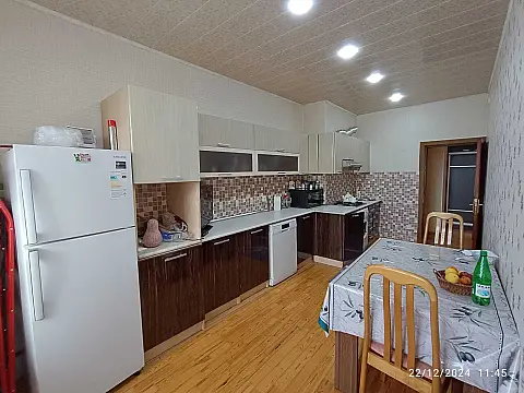 Satılır 2 otaqlı mənzil 100 m²