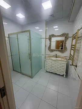 Satılır 2 otaqlı mənzil 73 m²