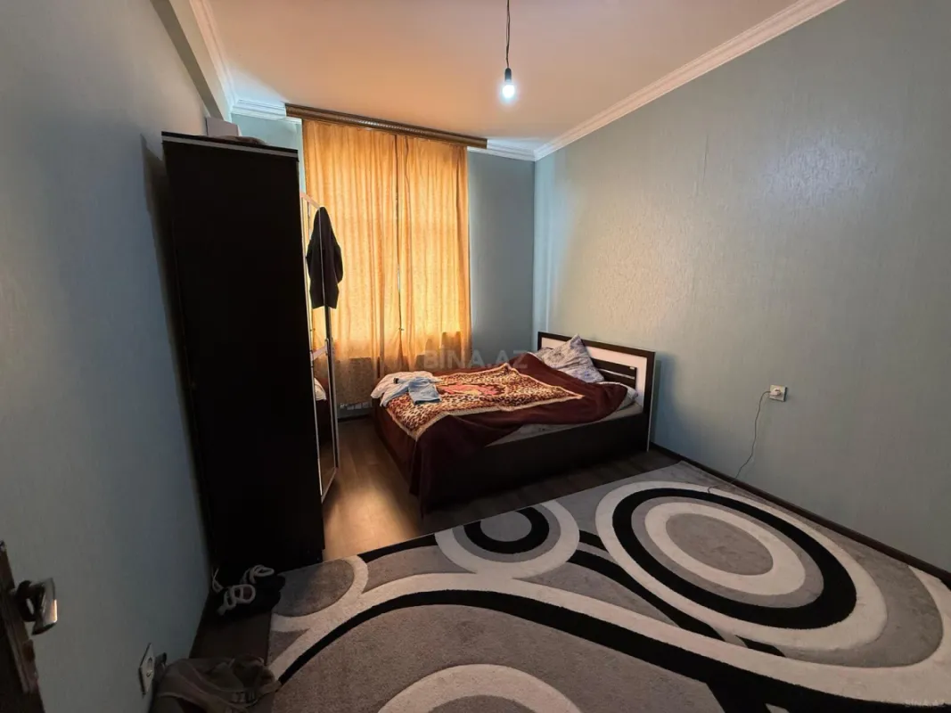 Satılır 3 otaqlı mənzil 77 m²