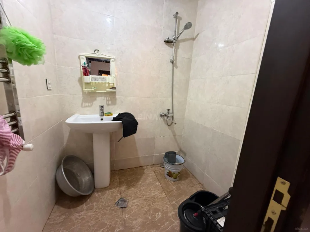 Satılır 3 otaqlı mənzil 77 m²
