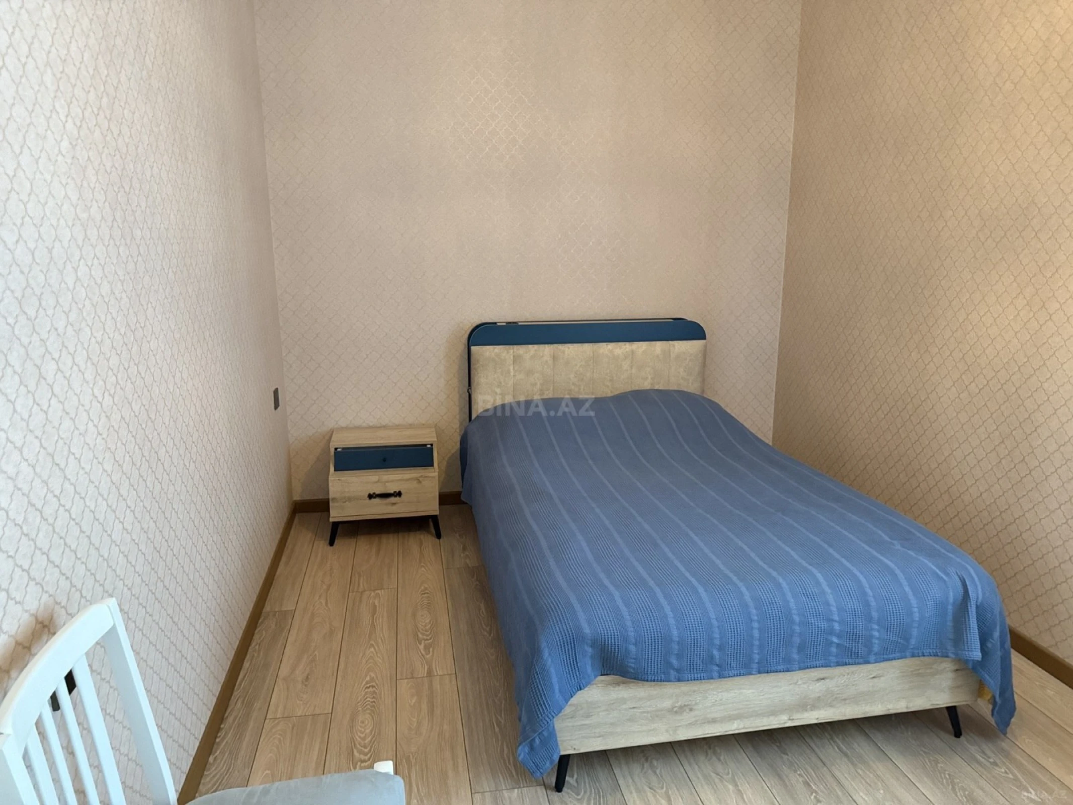 Satılır 8 otaqlı həyət evi 189 m²