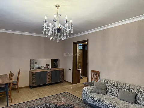 Satılır 8 otaqlı həyət evi 189 m²